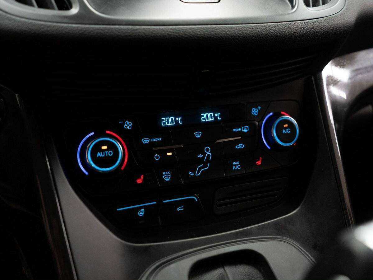 Ford Kuga с пробегом — 2018 год. Фото: #13