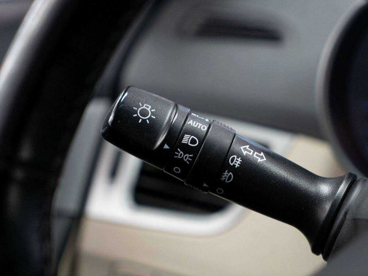 Hyundai Elantra с пробегом — 2014 год. Фото: #16