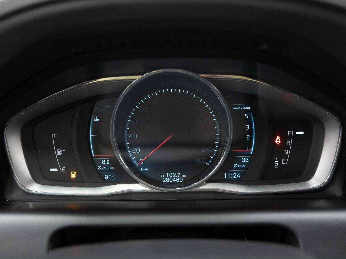 Volvo XC60 с пробегом — 2013 год. Фото: #15