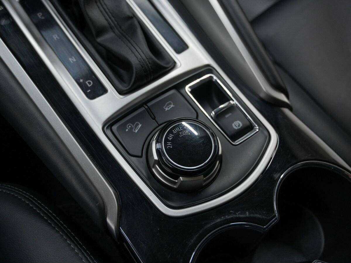 Mitsubishi Pajero Sport с пробегом — 2018 год. Фото: #17