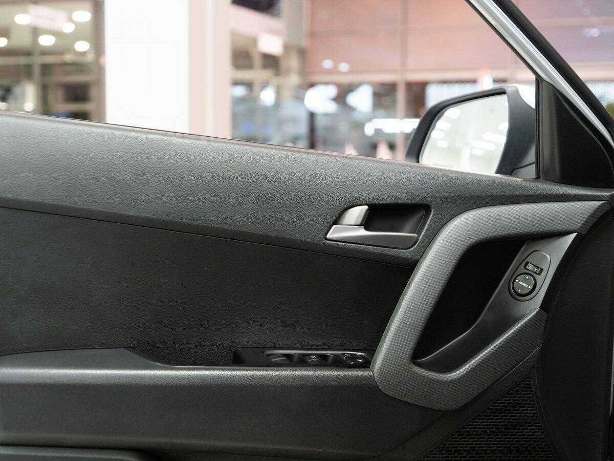 Hyundai Creta с пробегом — 2017 год. Фото: #13