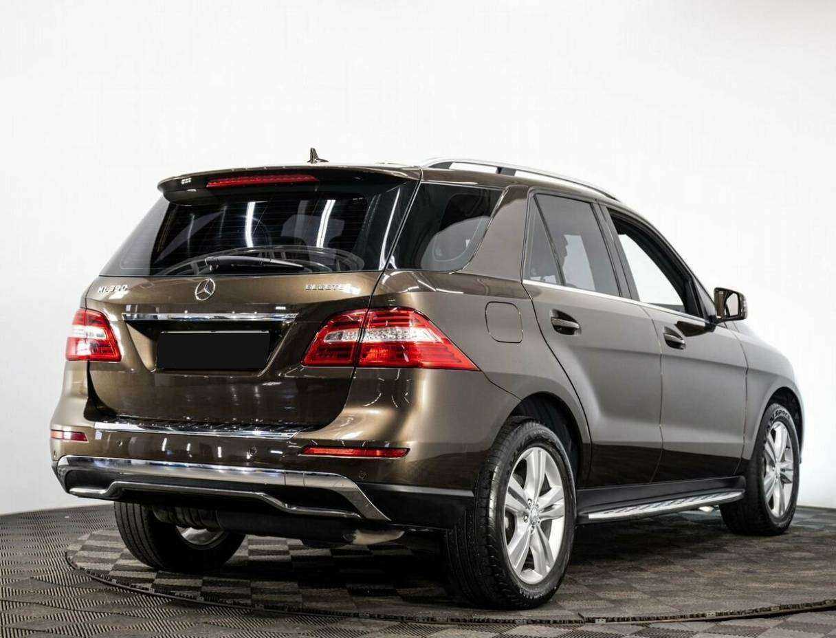 Mercedes-Benz M-Класс с пробегом — 2013 год. Фото: #5