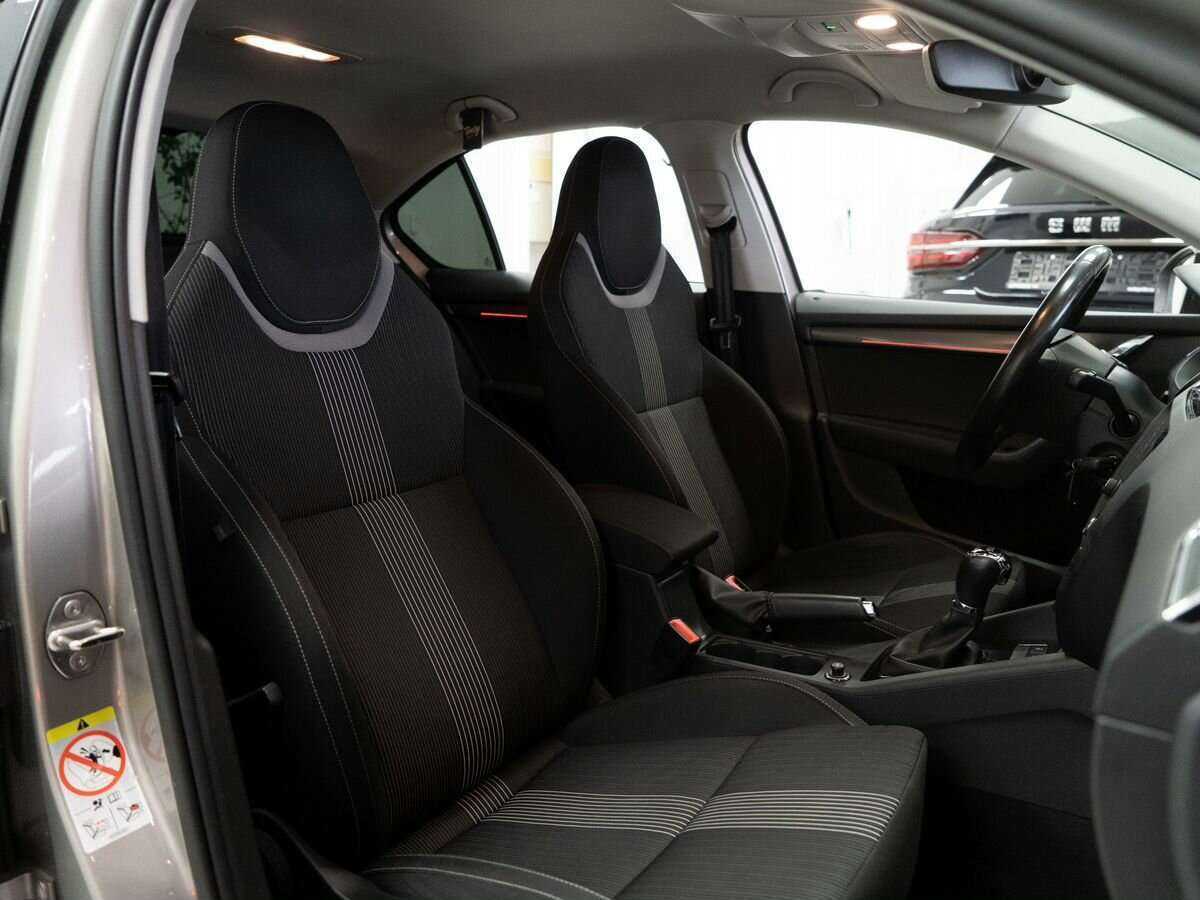 Skoda Octavia с пробегом — 2018 год. Фото: #8