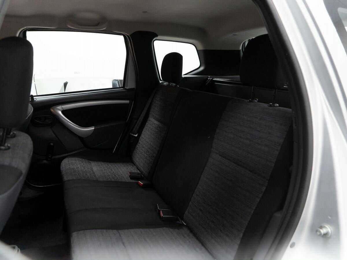 Renault Duster с пробегом — 2013 год. Фото: #6