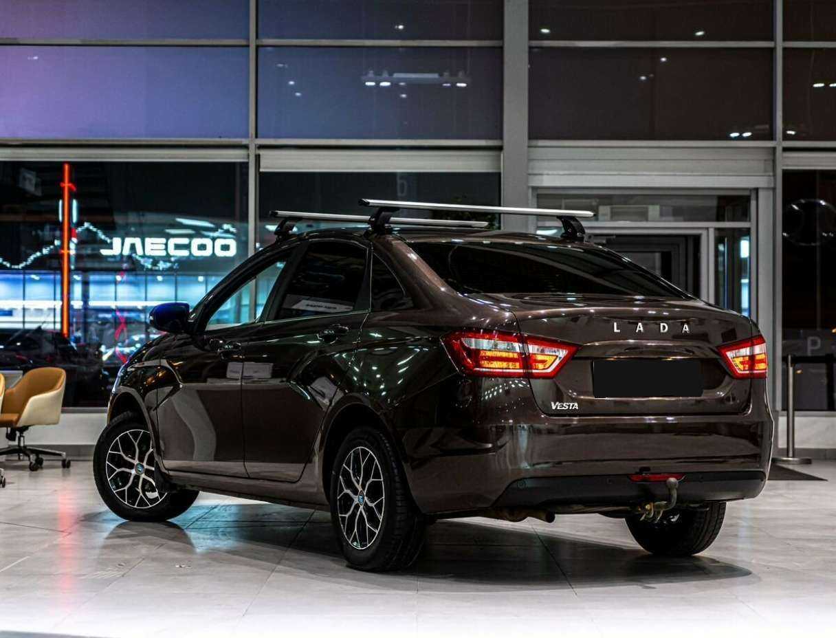 Lada (ВАЗ) Vesta с пробегом — 2021 год. Фото: #3