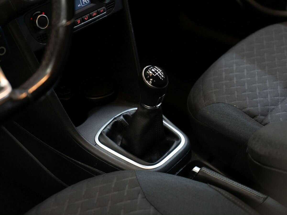 Volkswagen Polo с пробегом — 2019 год. Фото: #10