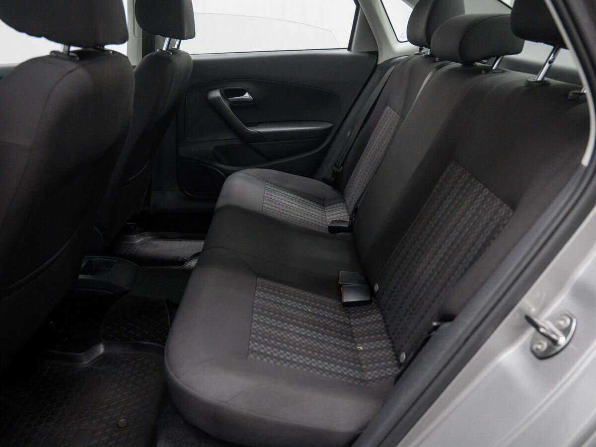 Volkswagen Polo с пробегом — 2020 год. Фото: #11