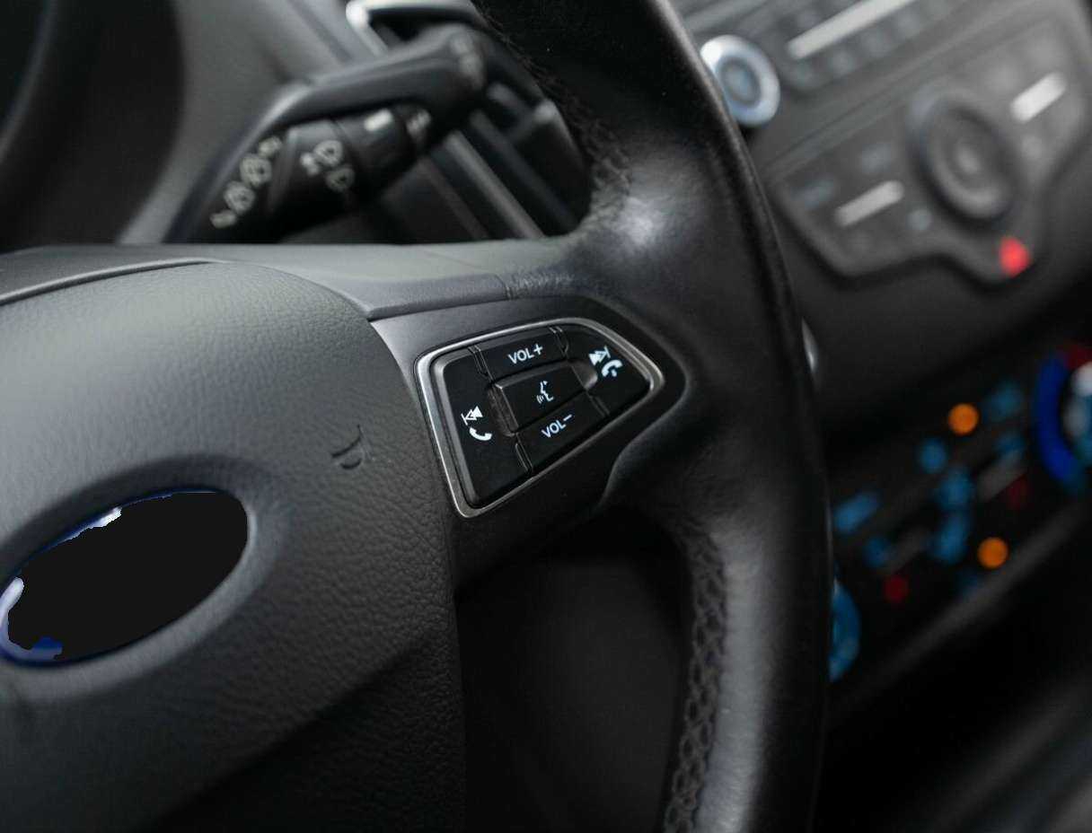 Ford Focus с пробегом — 2017 год. Фото: #14