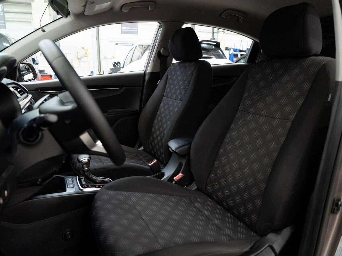 Kia Rio с пробегом — 2018 год. Фото: #5