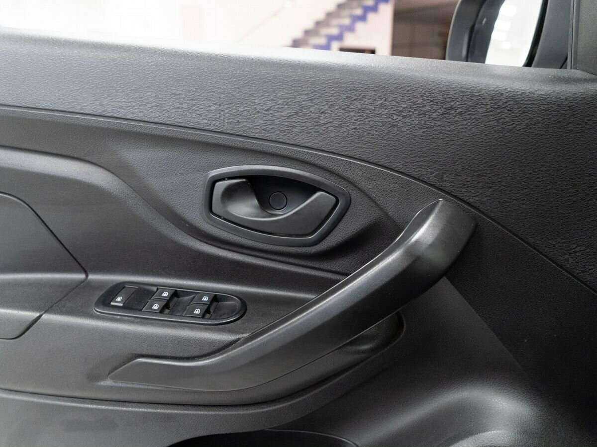 Lada (ВАЗ) XRAY с пробегом — 2017 год. Фото: #13