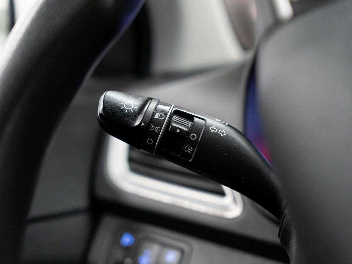 Hyundai Solaris с пробегом — 2019 год. Фото: #13