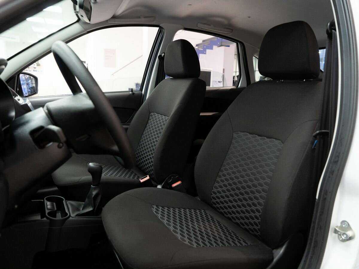 Lada (ВАЗ) Granta с пробегом — 2023 год. Фото: #5