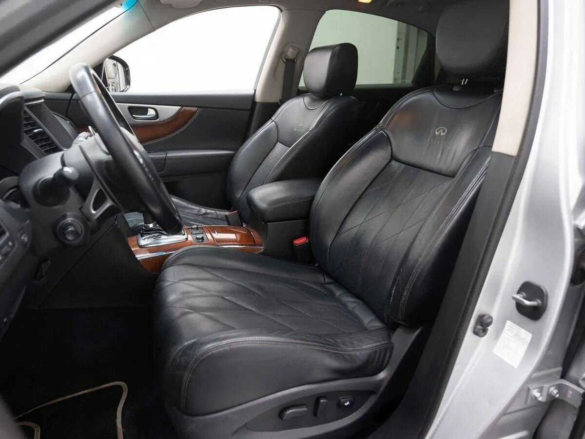 Infiniti FX с пробегом — 2012 год. Фото: #7