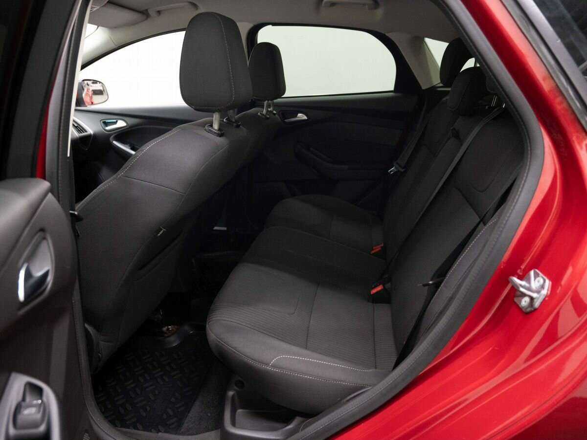 Ford Focus с пробегом — 2014 год. Фото: #8
