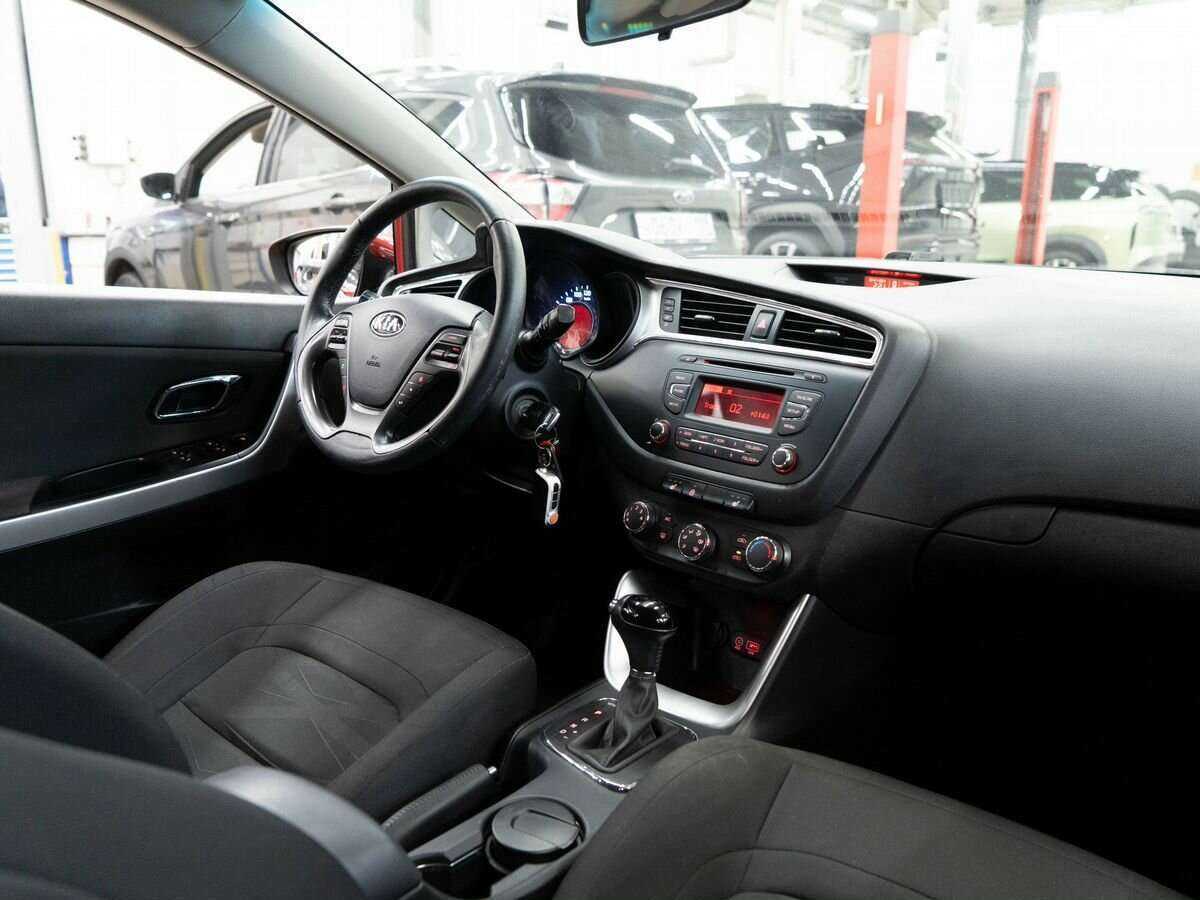 Kia Ceed с пробегом — 2018 год. Фото: #15