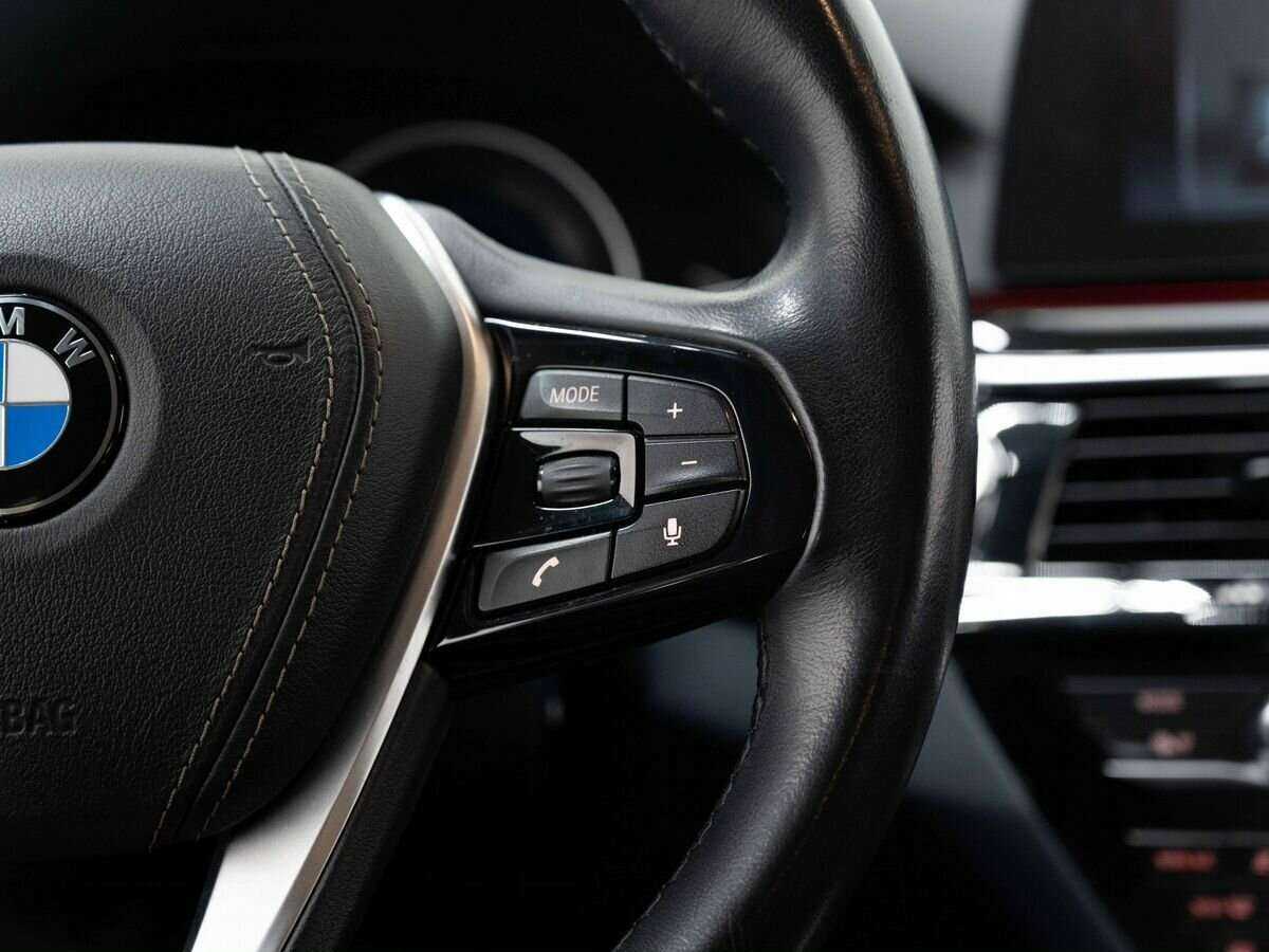 BMW 5 серии с пробегом — 2017 год. Фото: #16
