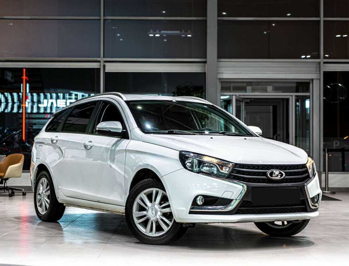 Lada (ВАЗ) Vesta с пробегом — 2019 год. Фото: #1