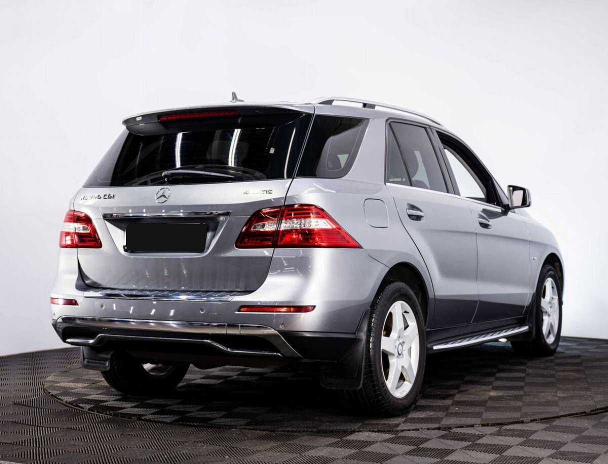Mercedes-Benz M-Класс с пробегом — 2012 год. Фото: #4