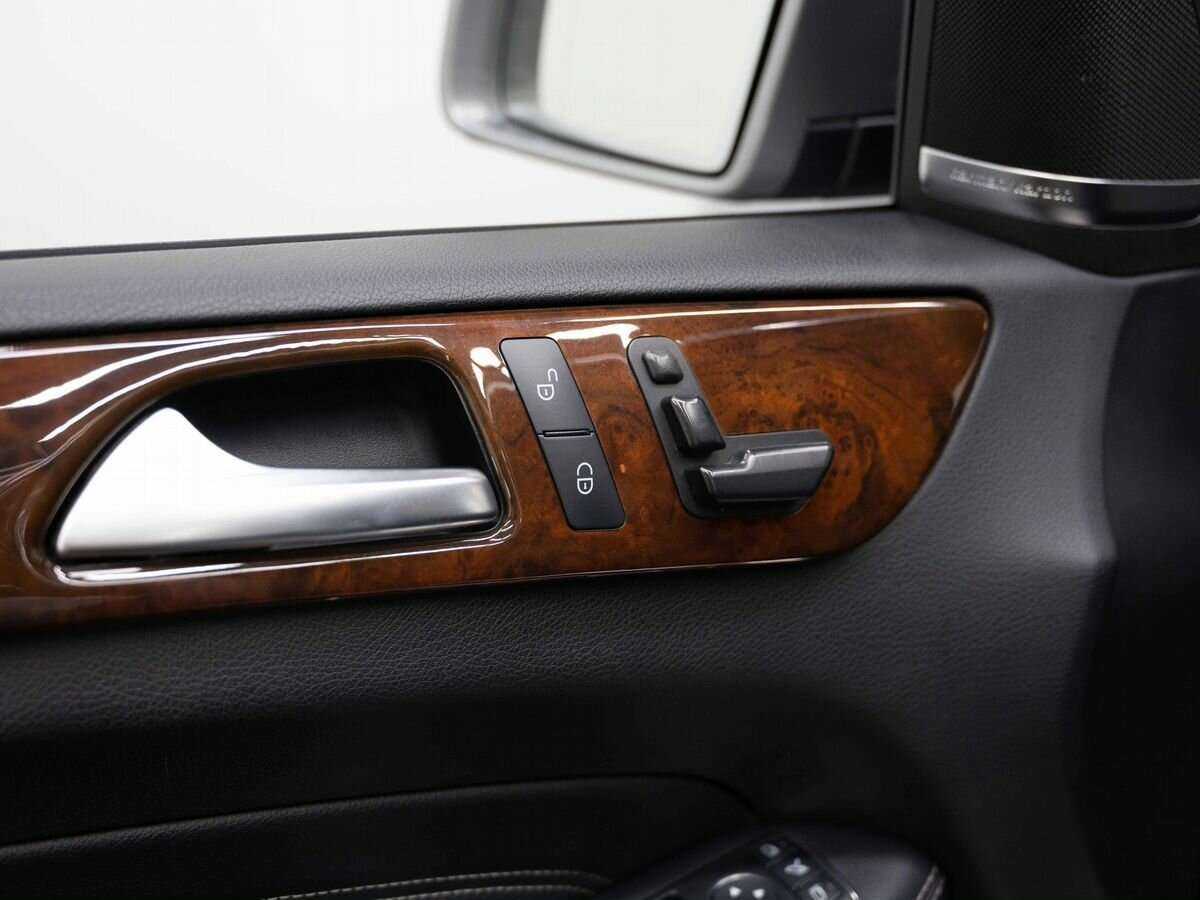 Mercedes-Benz M-Класс с пробегом — 2012 год. Фото: #26