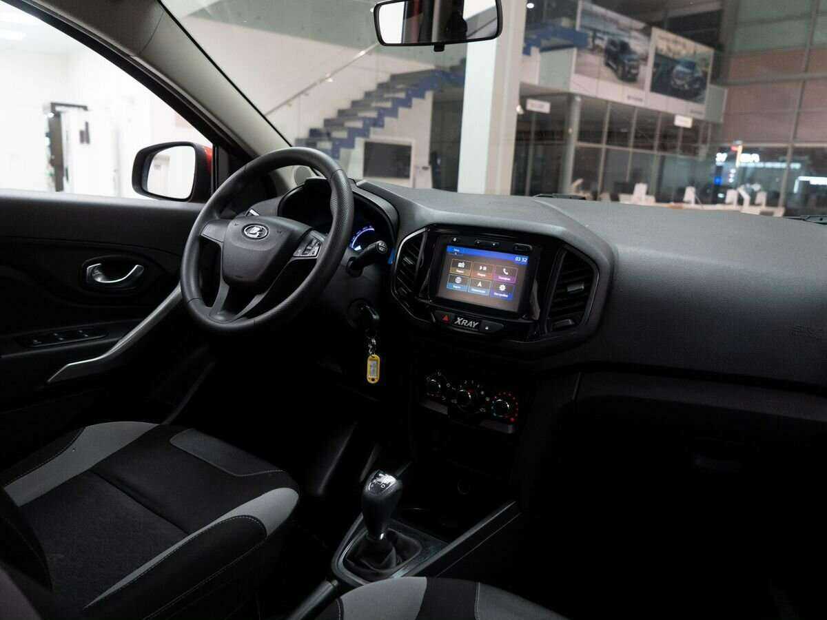 Lada (ВАЗ) XRAY с пробегом — 2016 год. Фото: #14