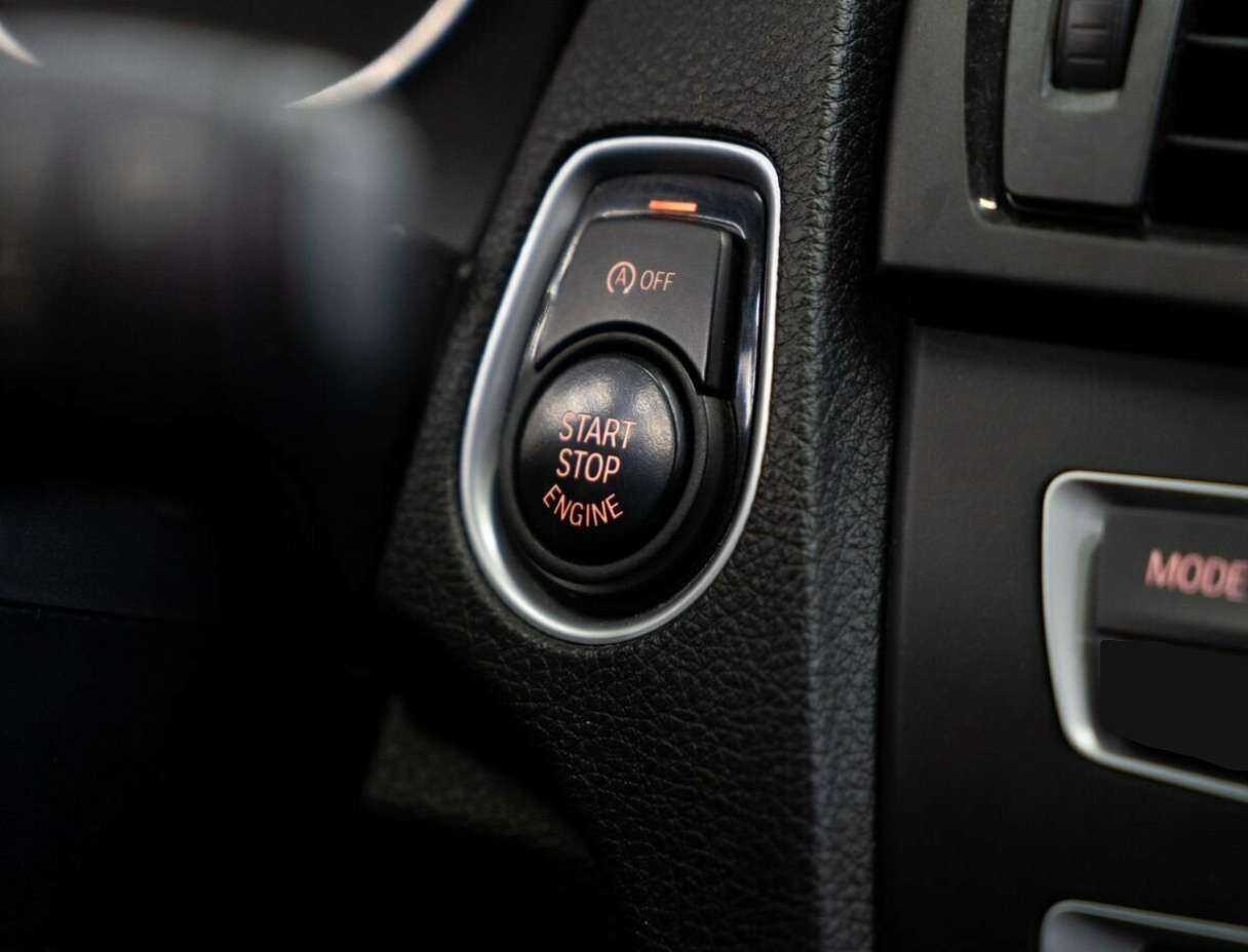 BMW 1 серии с пробегом — 2014 год. Фото: #9