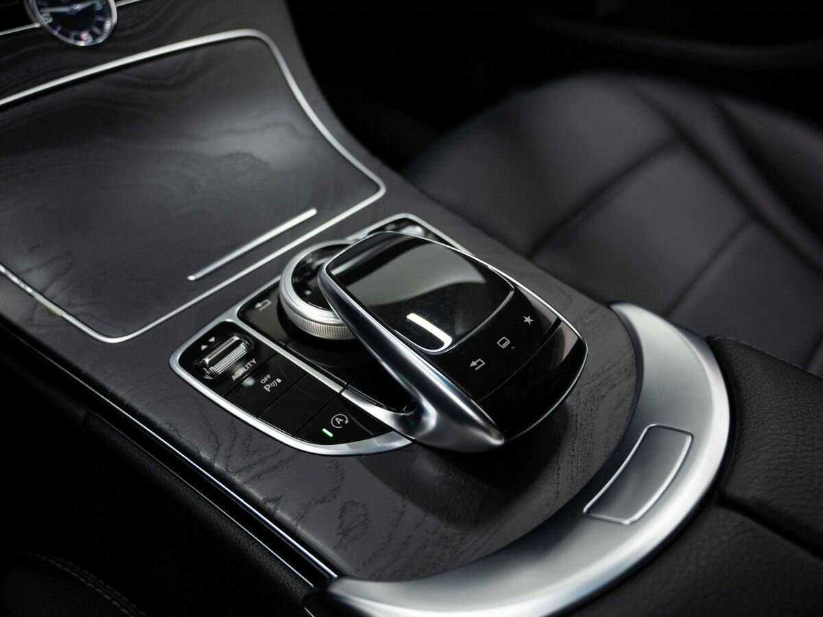 Mercedes-Benz C-Класс с пробегом — 2015 год. Фото: #23