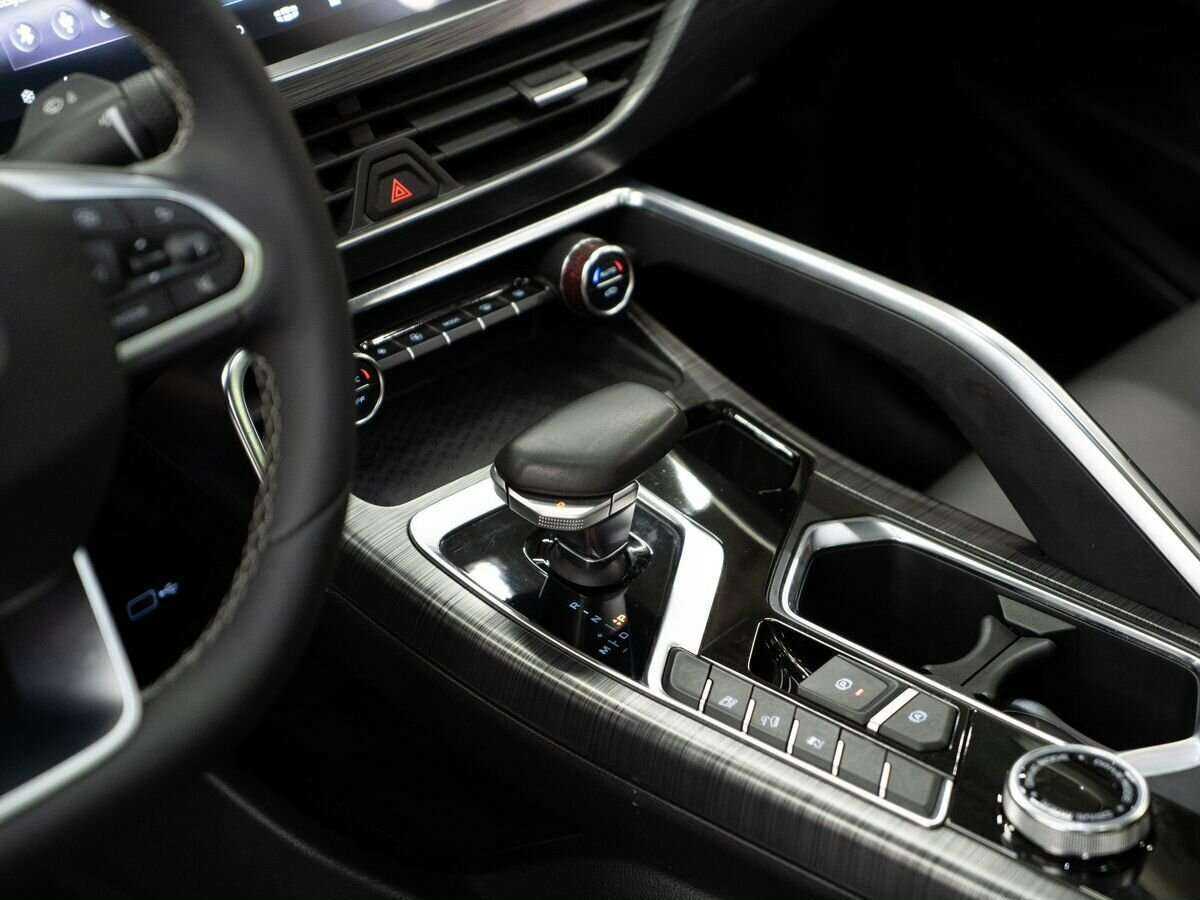 Geely Tugella с пробегом — 2021 год. Фото: #13