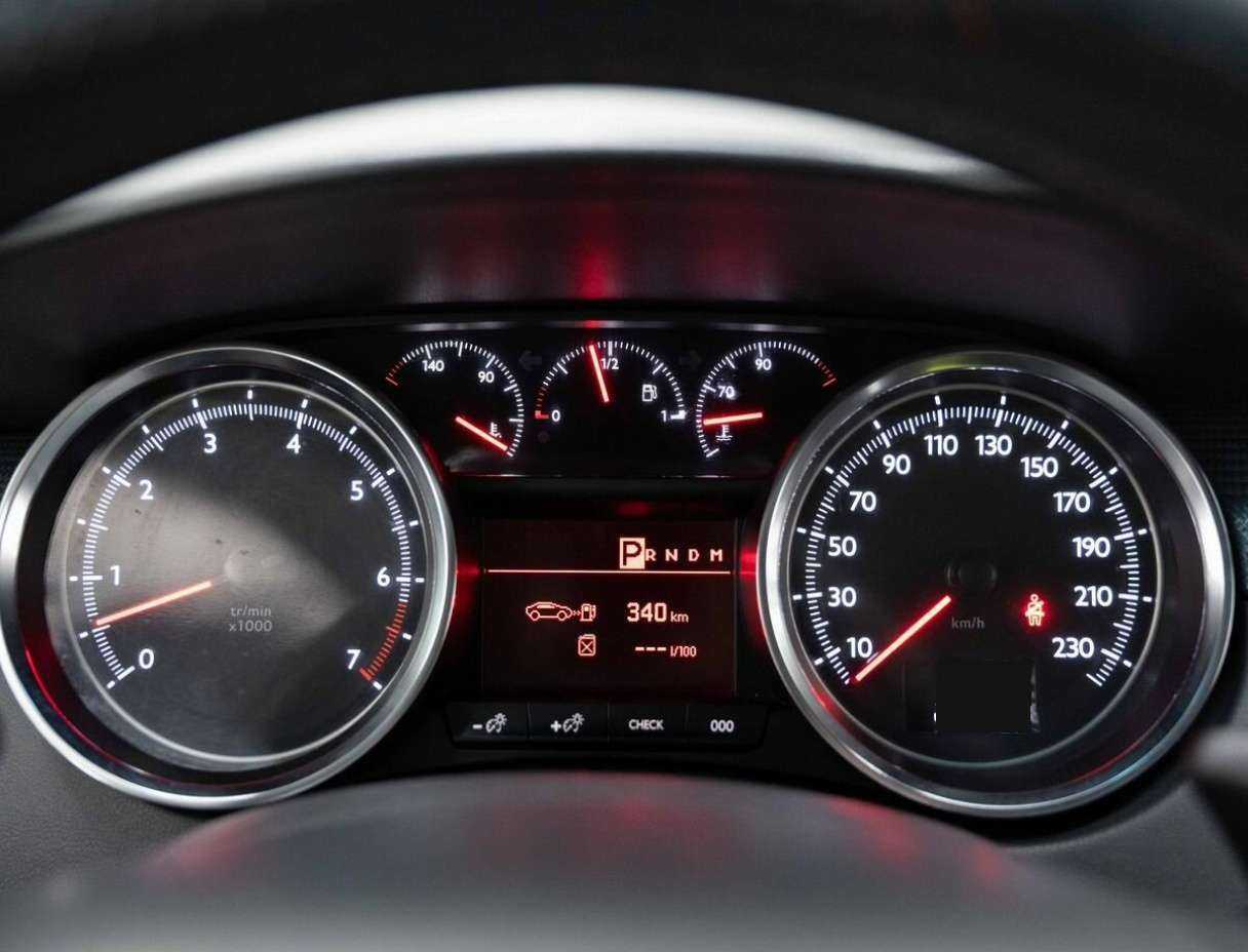 Peugeot 508 с пробегом — 2012 год. Фото: #15