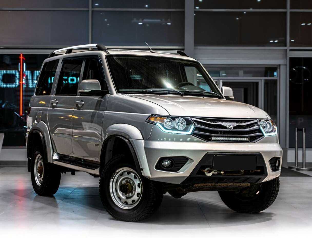 УАЗ Patriot с пробегом — 2015 год. Фото: #1