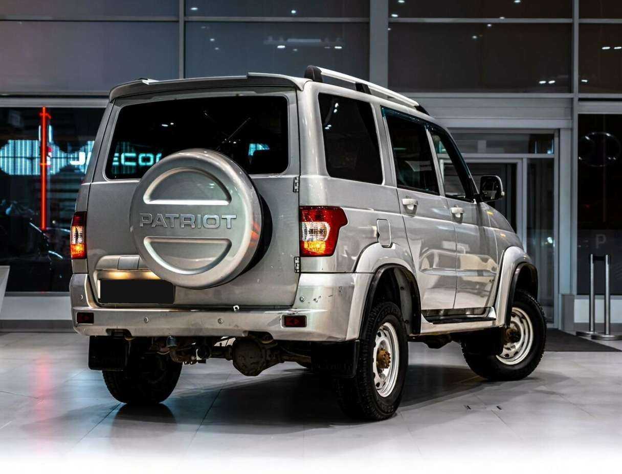 УАЗ Patriot с пробегом — 2015 год. Фото: #2