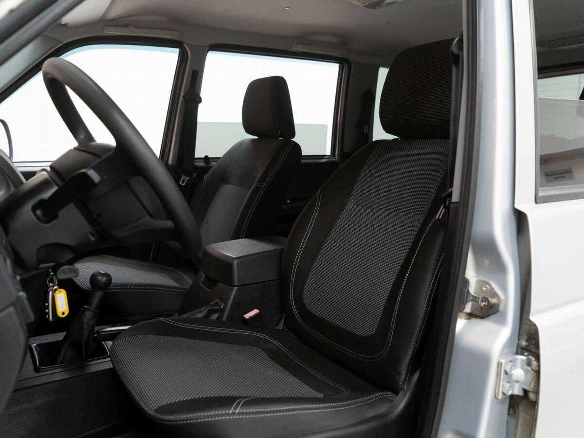 УАЗ Patriot с пробегом — 2015 год. Фото: #5