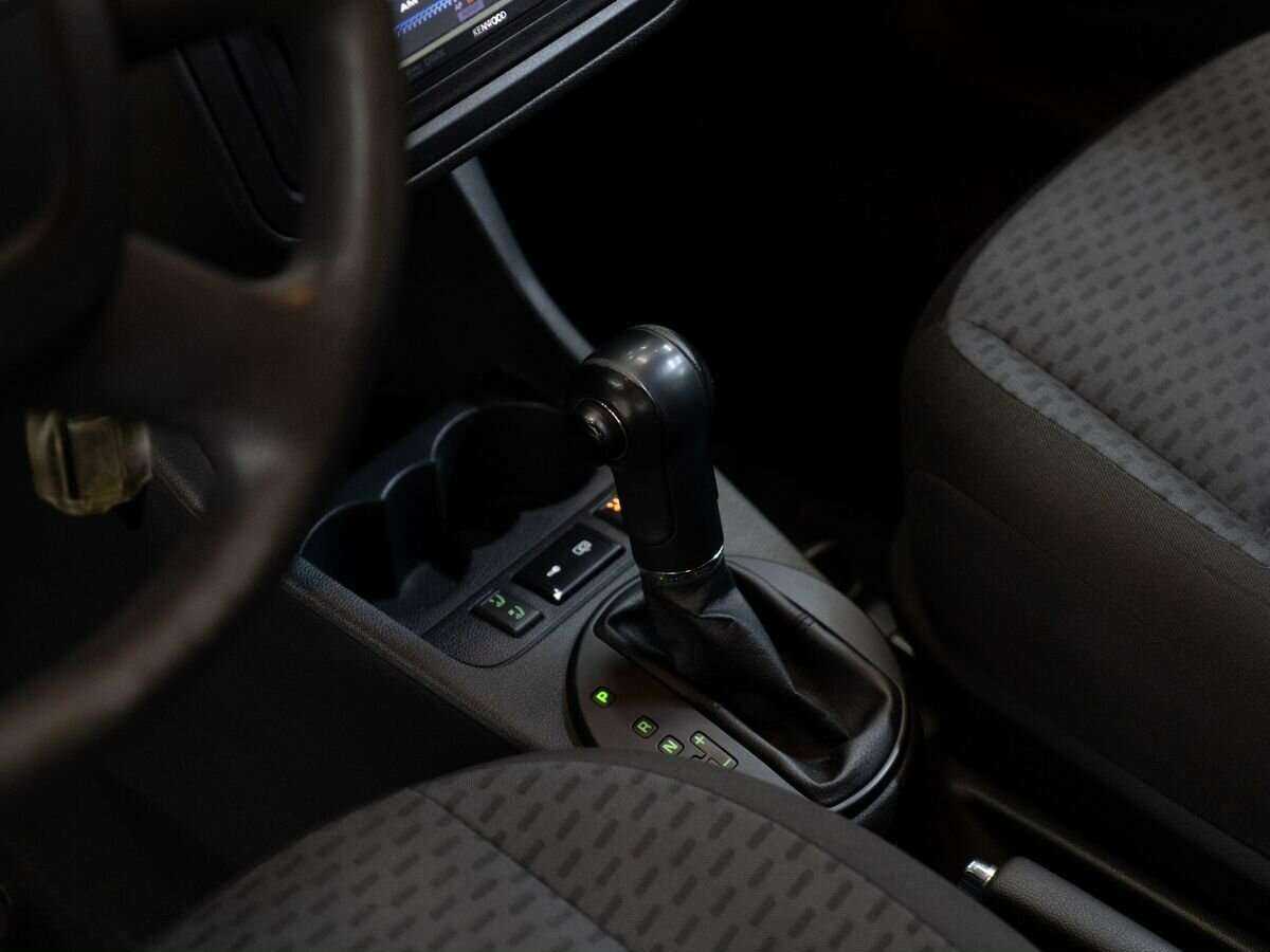 Skoda Fabia с пробегом — 2012 год. Фото: #10