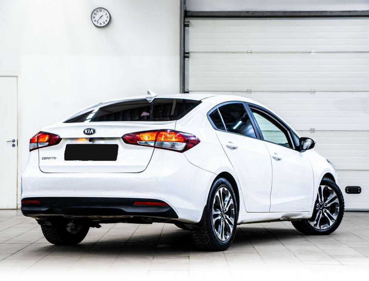 Kia Cerato с пробегом — 2017 год. Фото: #2