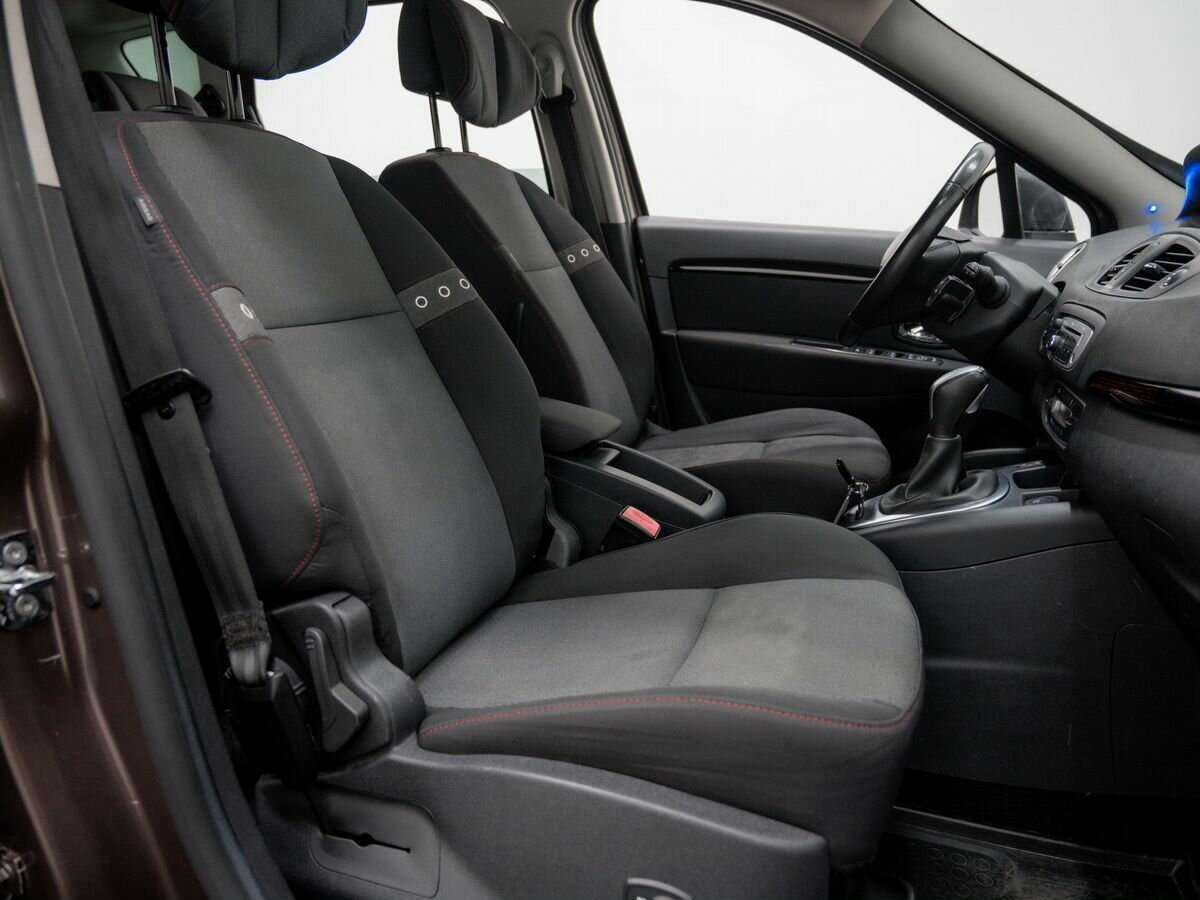Renault Scenic с пробегом — 2013 год. Фото: #6