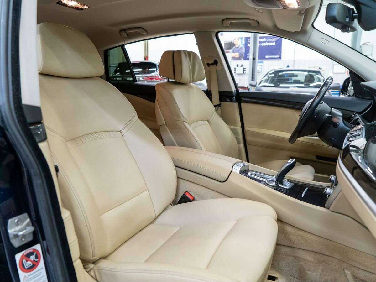 BMW 5 серии с пробегом — 2014 год. Фото: #9