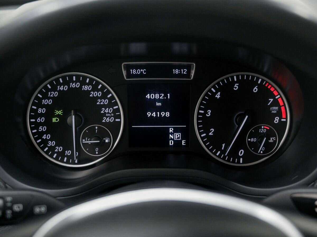 Mercedes-Benz B-Класс с пробегом — 2013 год. Фото: #23