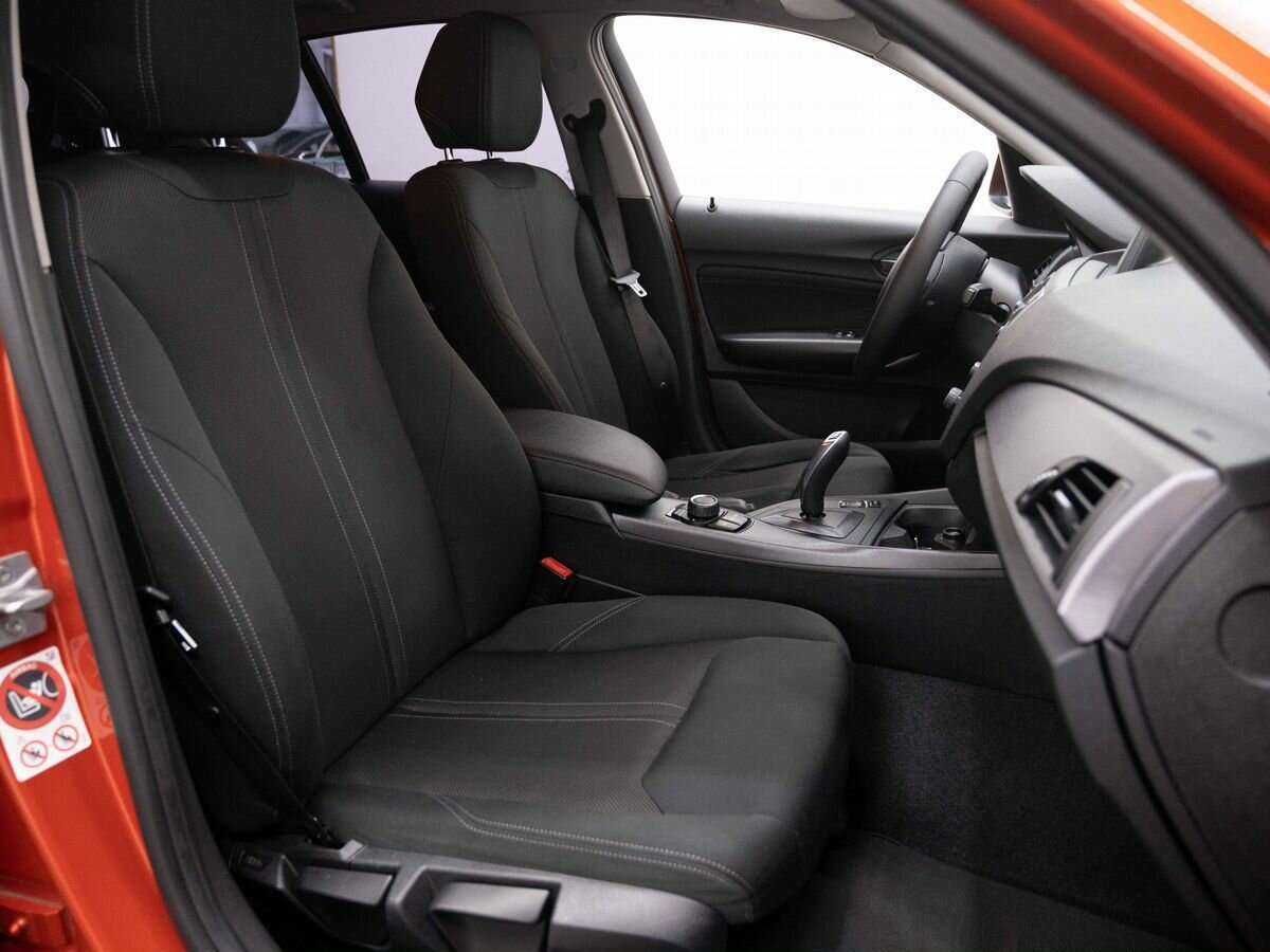 BMW 1 серии с пробегом — 2017 год. Фото: #11