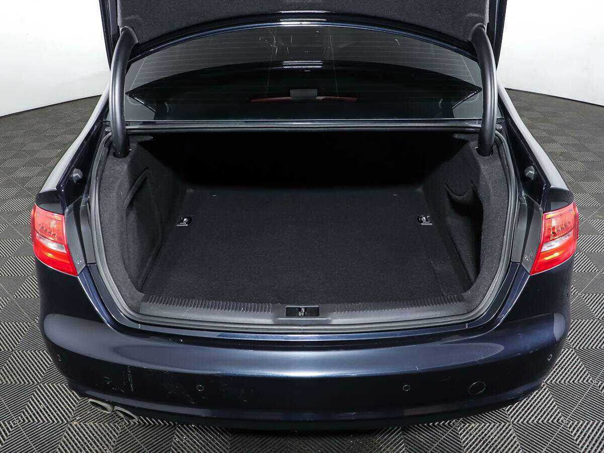 Audi A4 с пробегом — 2014 год. Фото: #9