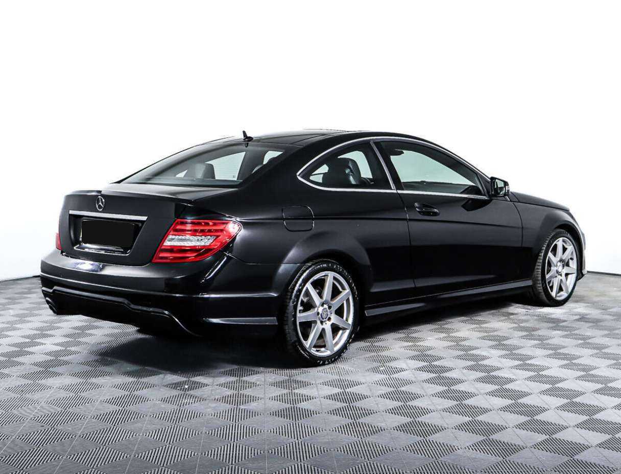 Mercedes-Benz C-Класс с пробегом — 2012 год. Фото: #4