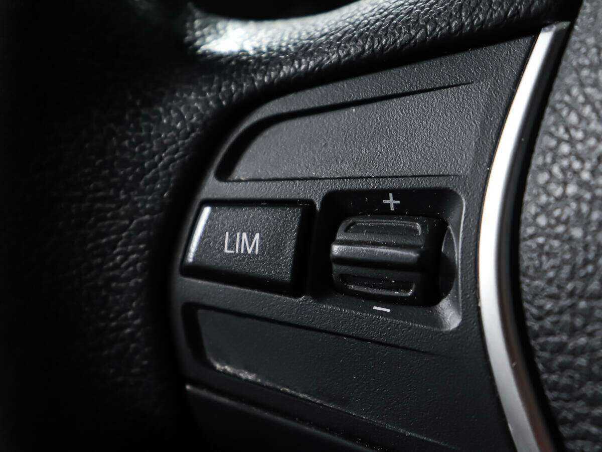 BMW 3 серии с пробегом — 2017 год. Фото: #18