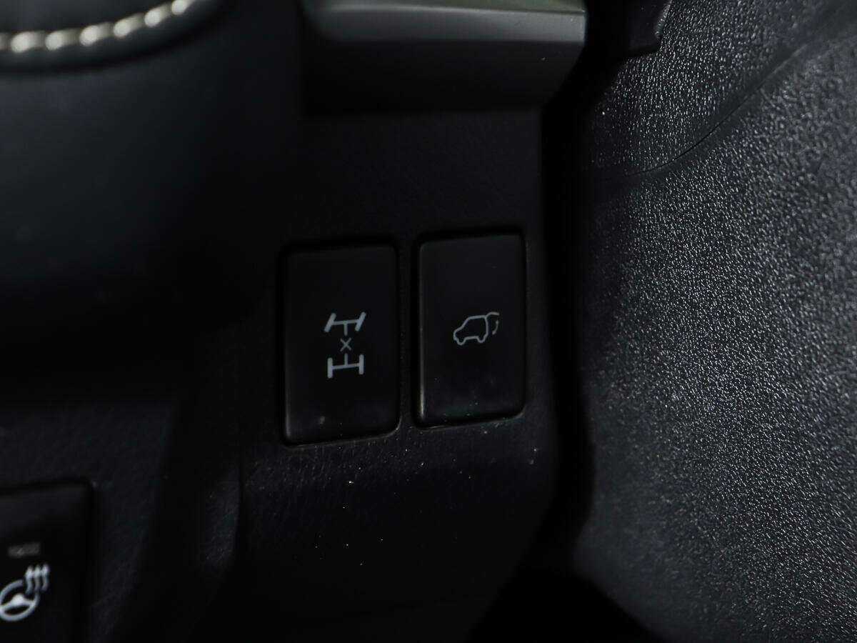 Toyota RAV4 с пробегом — 2019 год. Фото: #17