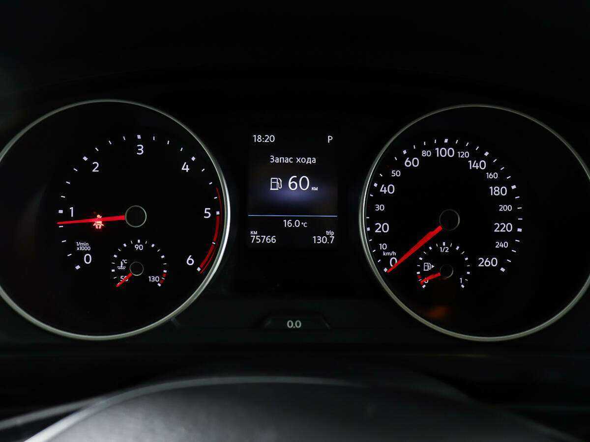 Volkswagen Tiguan с пробегом — 2018 год. Фото: #12