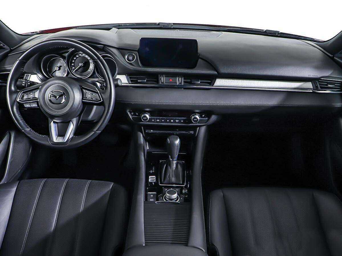Mazda 6 с пробегом — 2021 год. Фото: #10