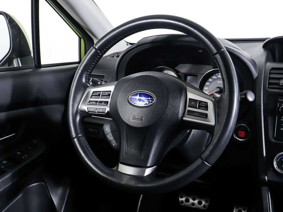 Subaru XV с пробегом — 2013 год. Фото: #13