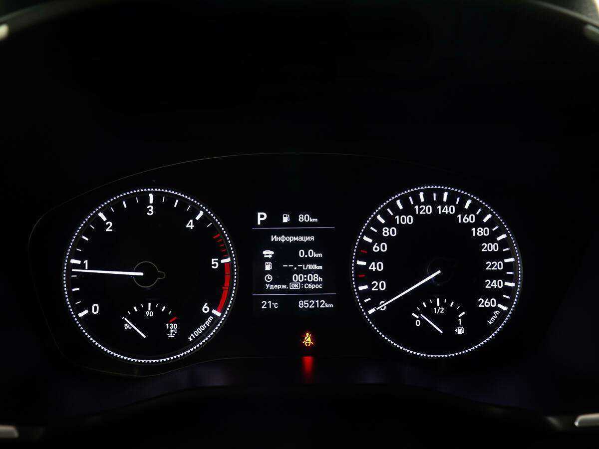 Hyundai Santa Fe с пробегом — 2018 год. Фото: #14