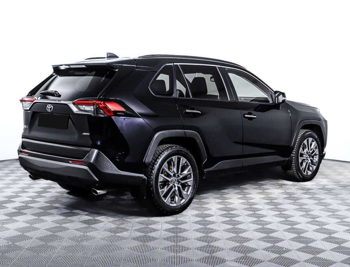 Toyota RAV4 с пробегом — 2019 год. Фото: #4