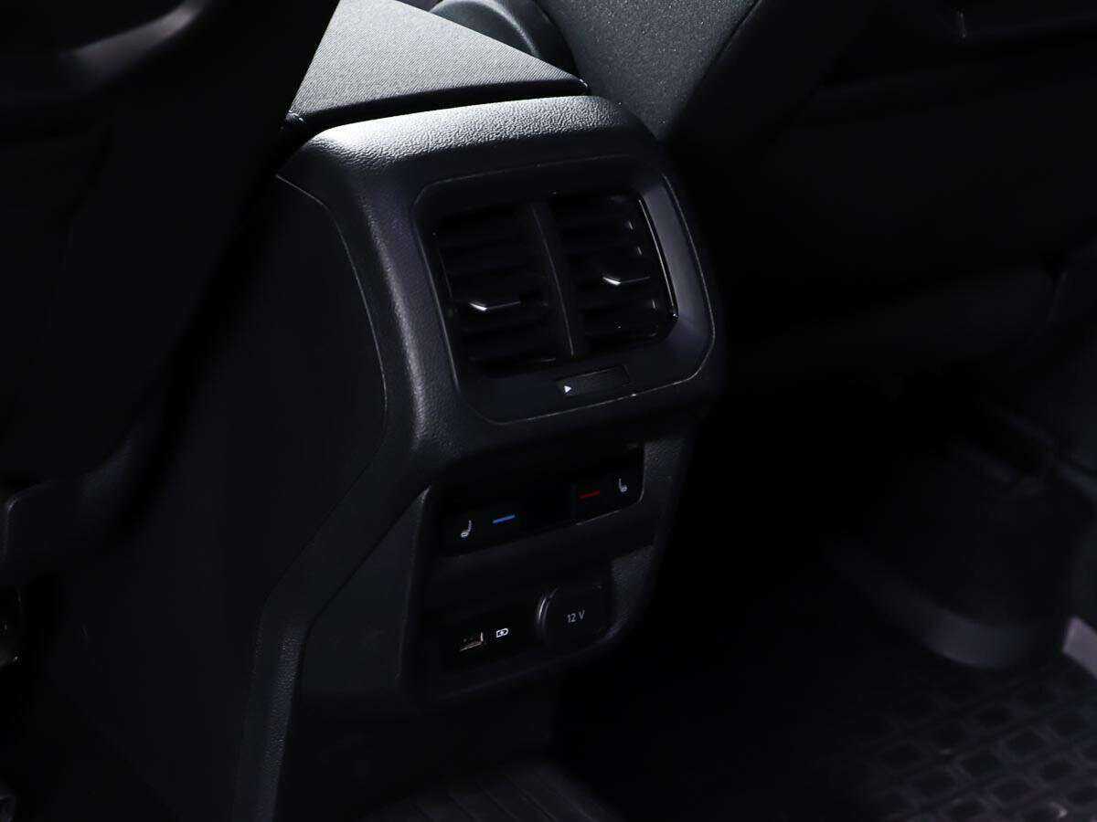 Volkswagen Tiguan с пробегом — 2019 год. Фото: #17