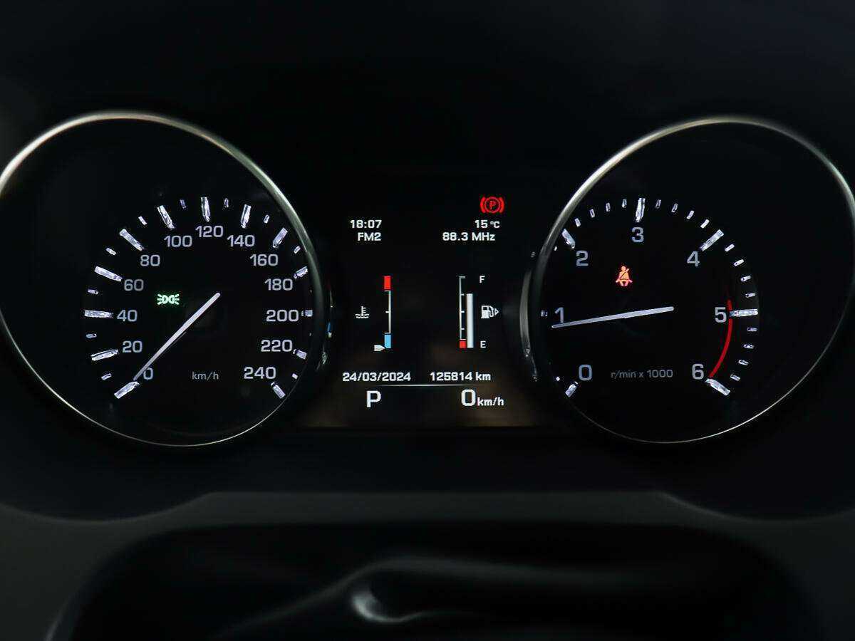 Land Rover Range Rover Evoque с пробегом — 2014 год. Фото: #13