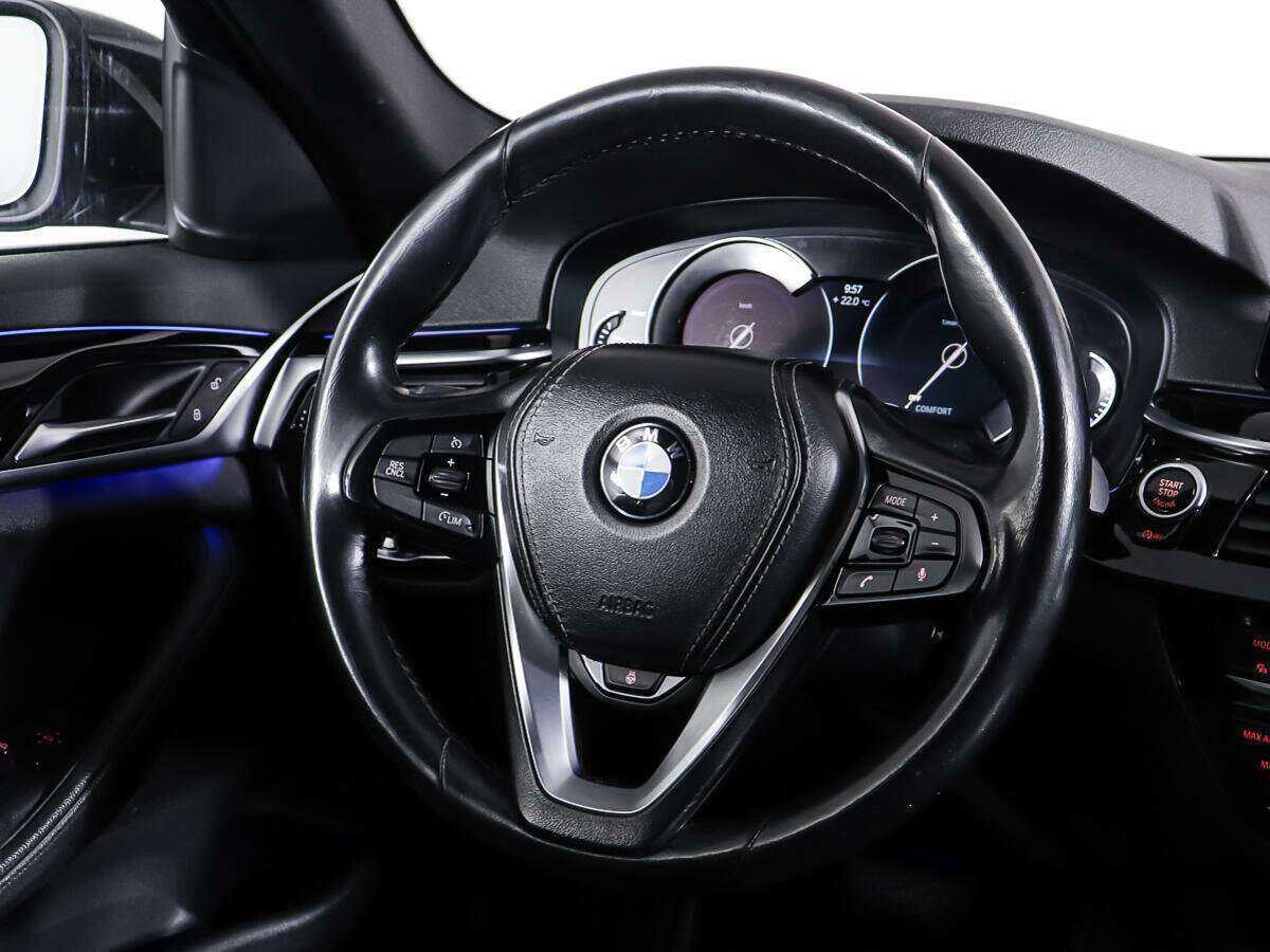 BMW 5 серии с пробегом — 2017 год. Фото: #18