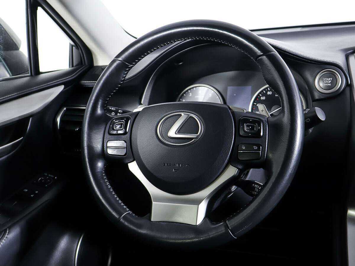 Lexus NX с пробегом — 2014 год. Фото: #15